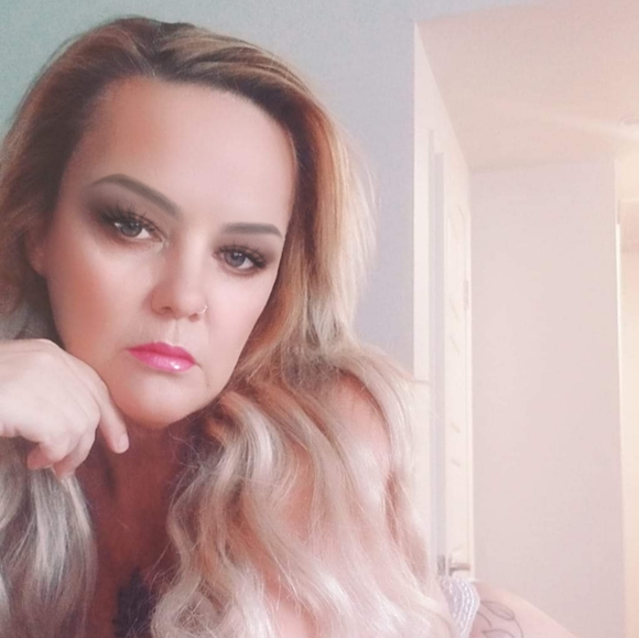 Meet your Posher, Jennifer - Picture 5 of 8